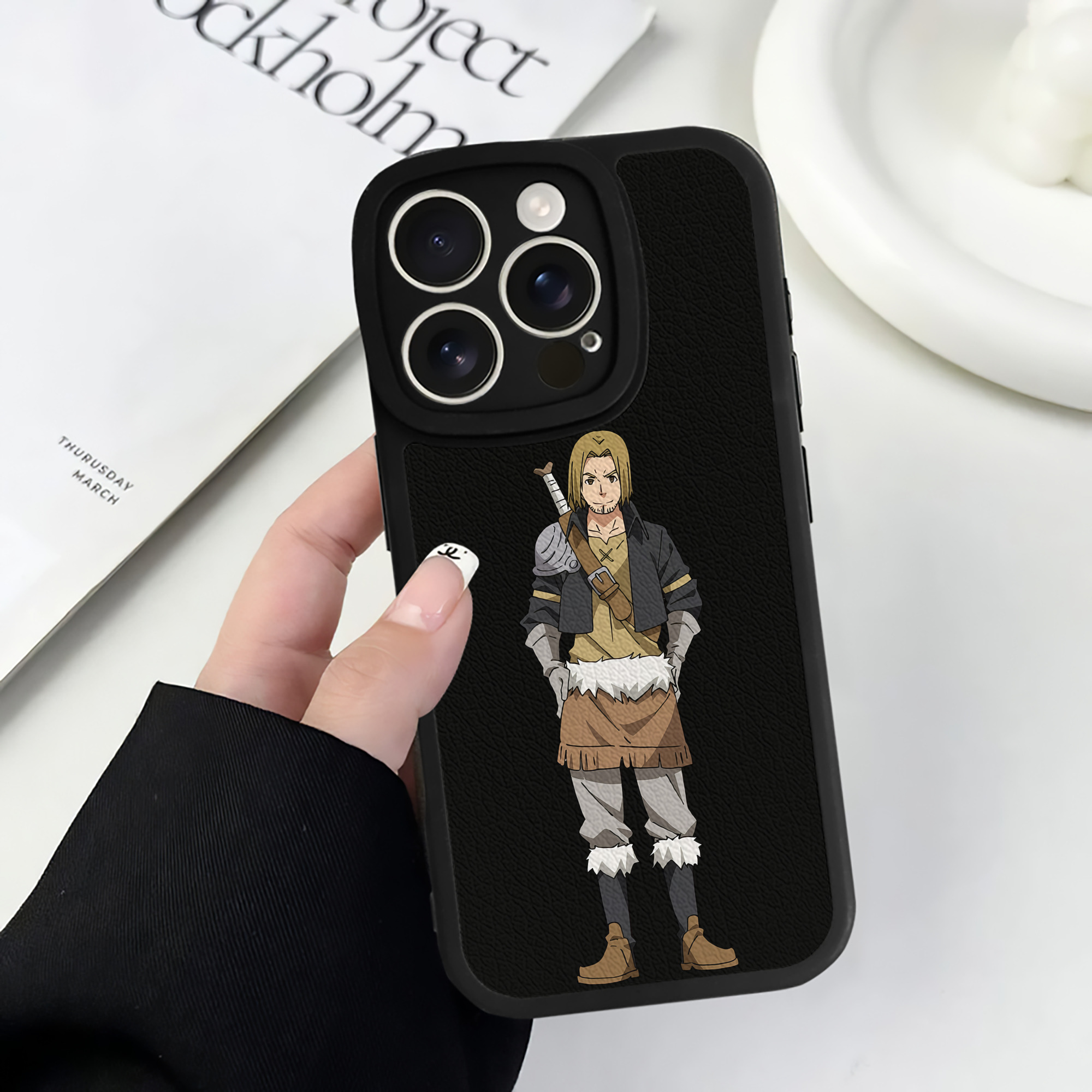 （画像用） 転スラ Regarding Reincarnated to Slime 【iPhone 16シリーズ対応】シリコンスマホケース（レザー調） 材質：シリコン